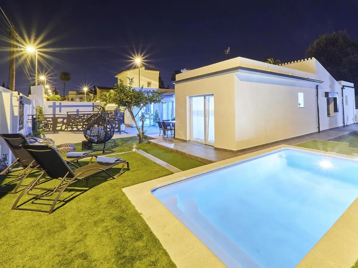 Villa Cubo's Cozy&Modern Sol de Málaga